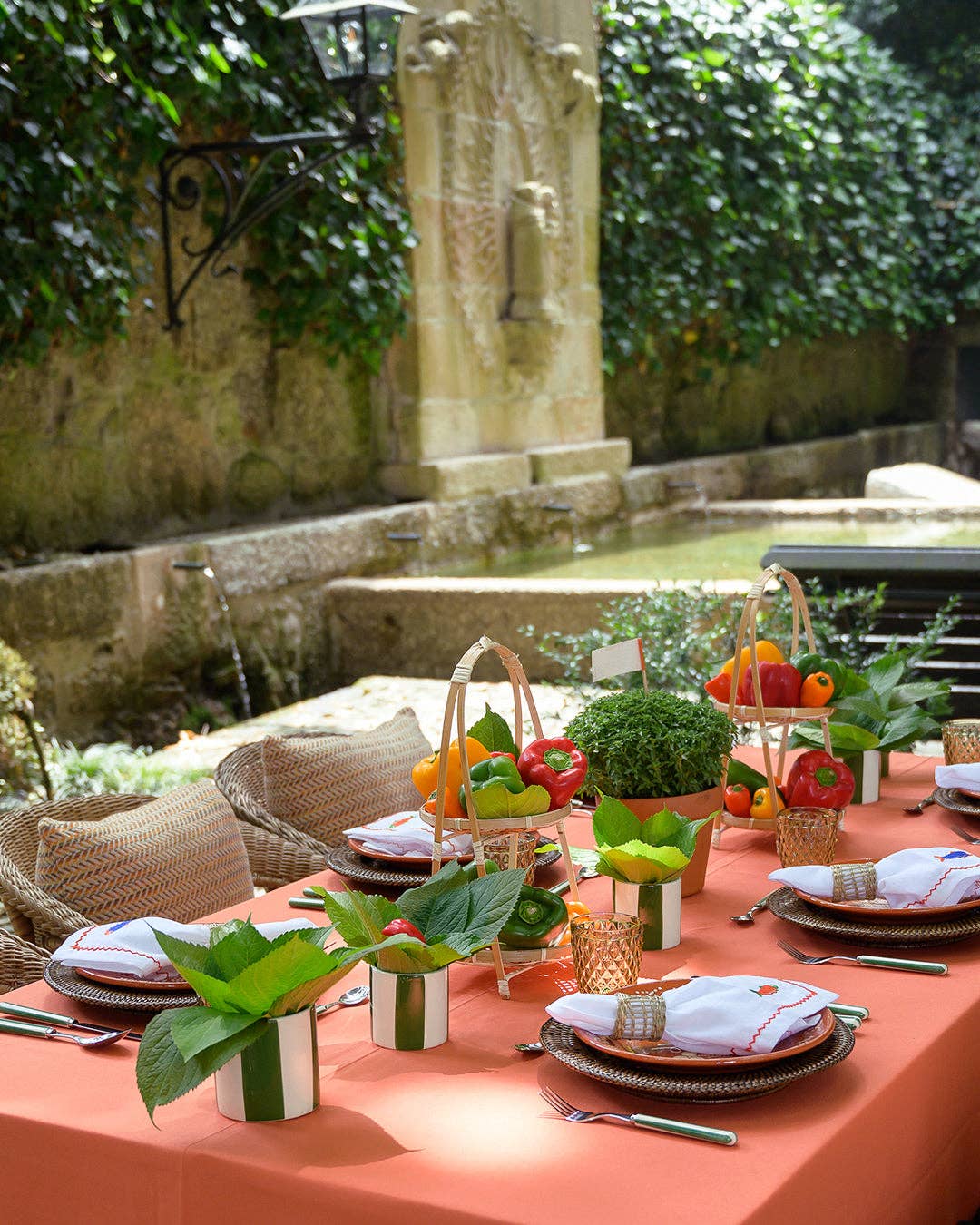 Mariaida Home - Wholesale Dinner & Cloth Napkin - Sardinha Santos Populares Napkin (Pack of 2)6