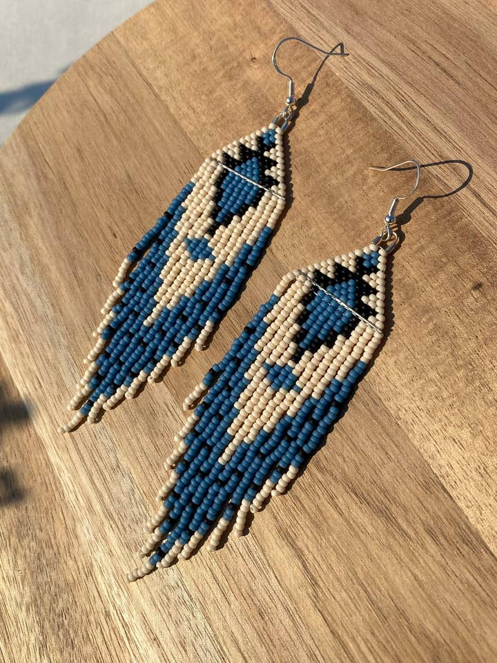 Zachte Westerse Neutrale Fringe Oorbellen voor wholesale door Little Rogue Co