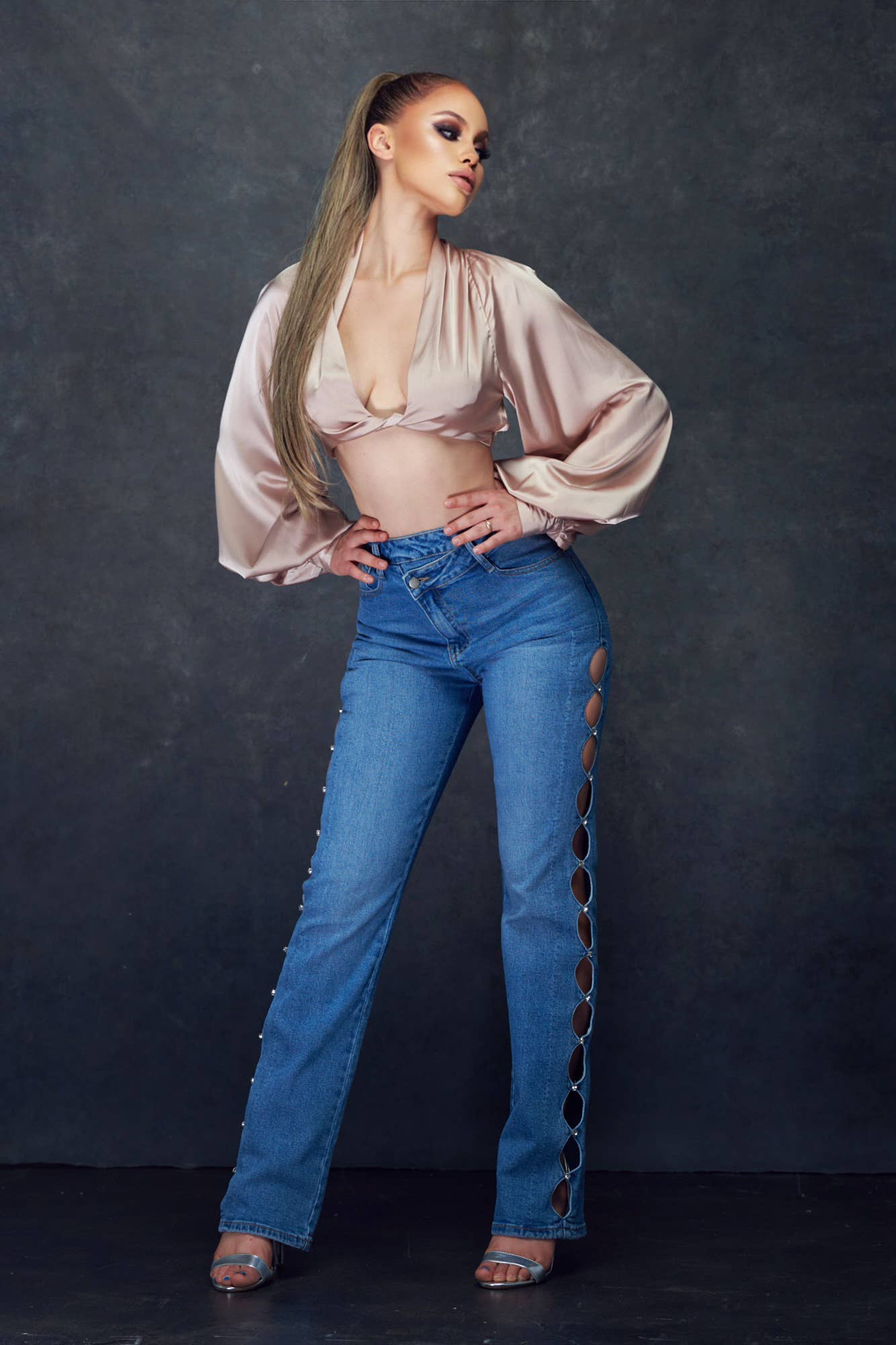 WFFS - Wholesale Blouse - Women's - Satin Crop Top13