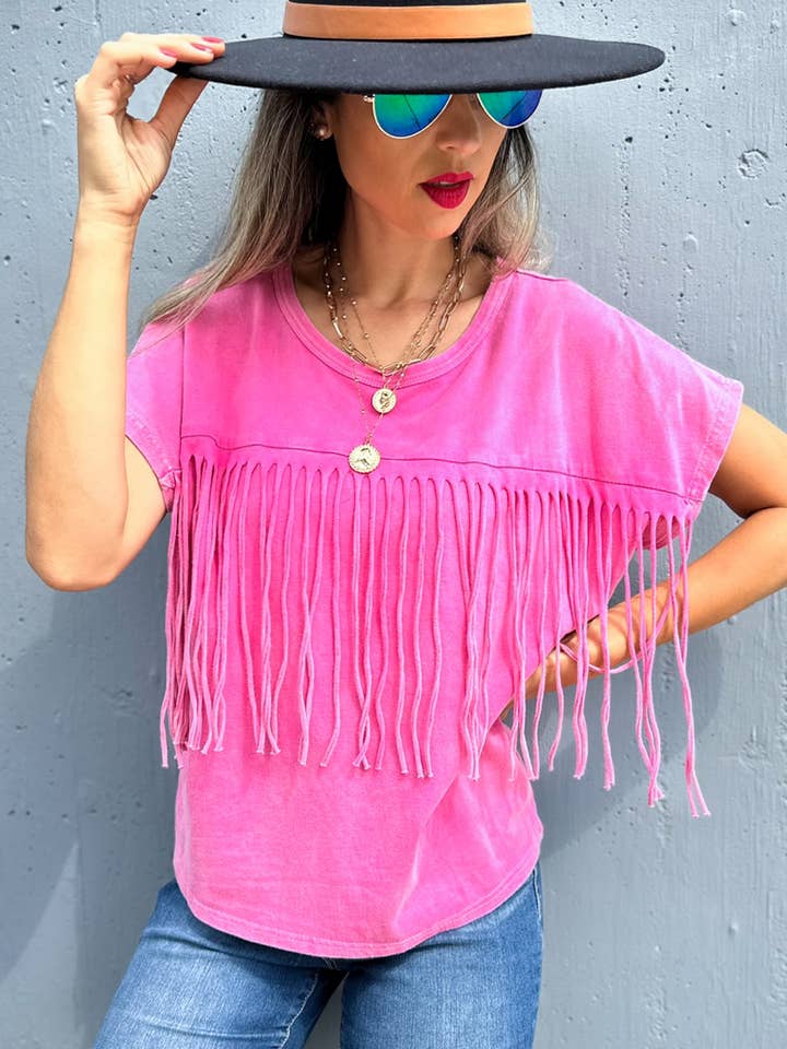Hot pink western-inspireret top i vasket bomuld med frynser med kvaster for engroshandel hos AMOLI