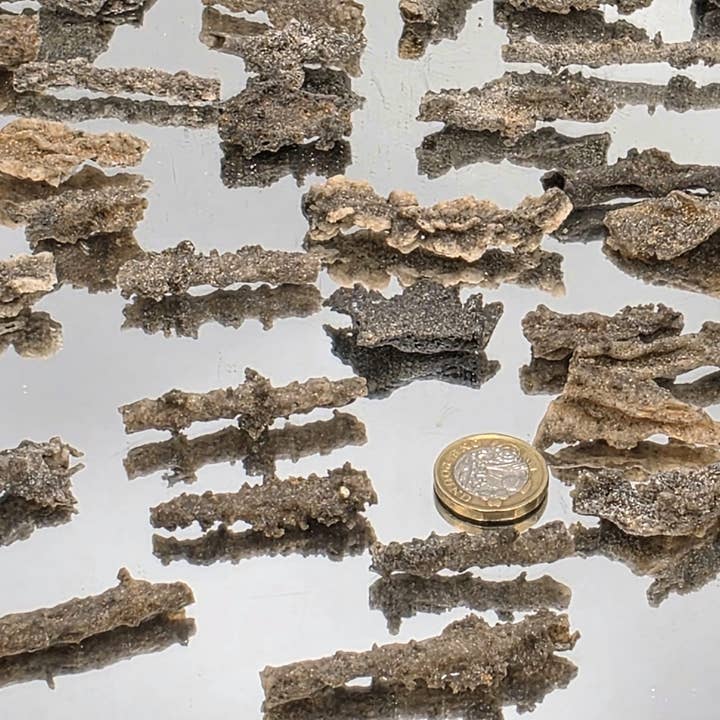 Distinction Crystals - Wholesale Spiritual stone/crystal - Fulgurite Crystal Specimens- Lightning Stone (B4)1