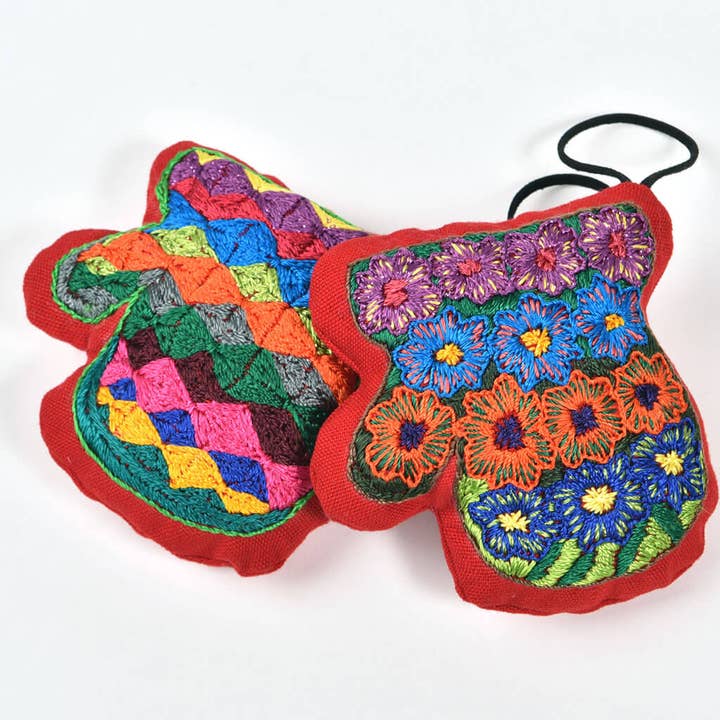 Mayamam Weavers - Wholesale Ornament - Hand Embroidered Christmas Holiday Ornaments from Guatemala1
