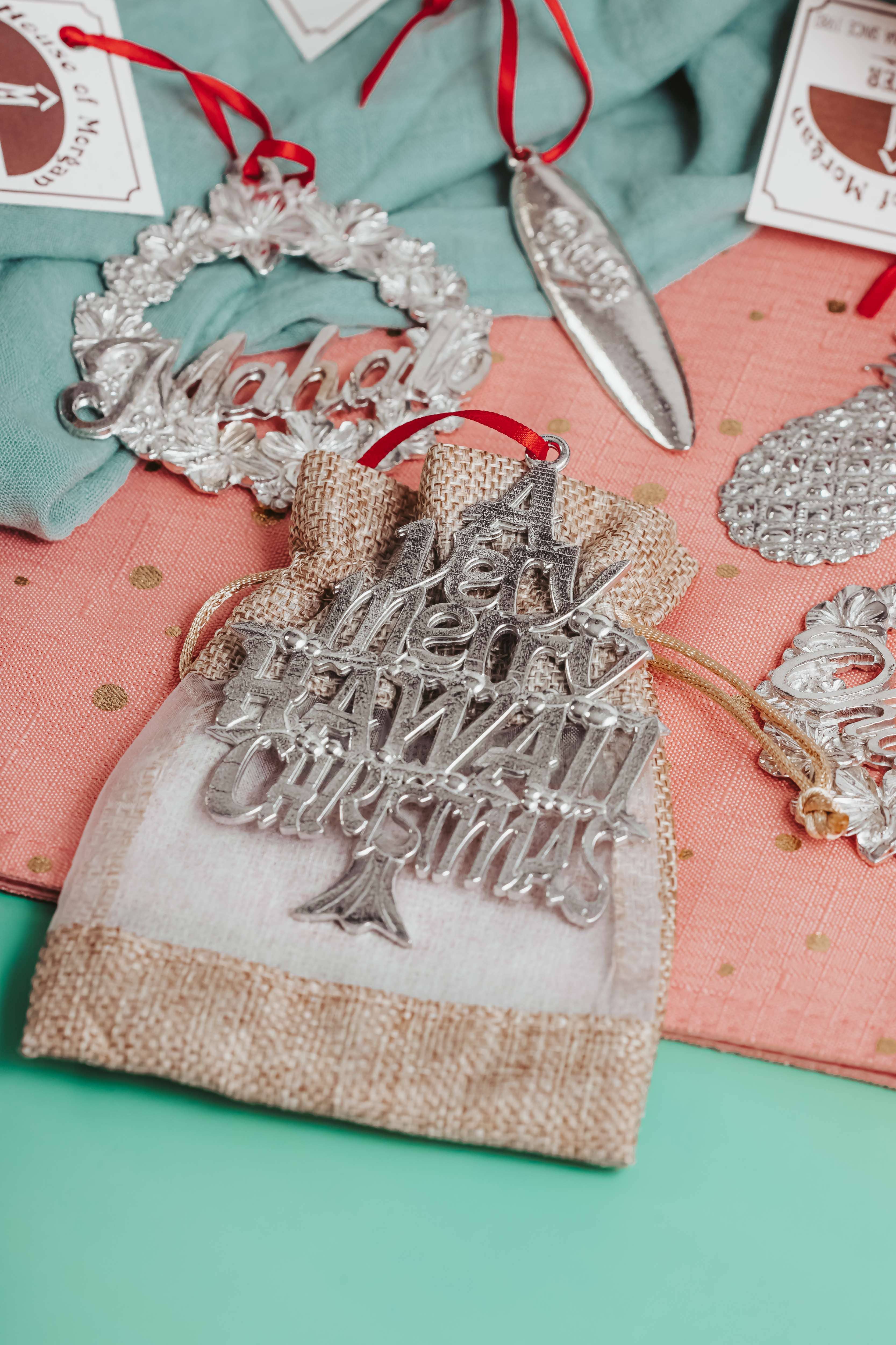 House of Morgan Pewter - Wholesale Ornament - Merry Hawaii Christmas Ornament - Hawaii Gifts1
