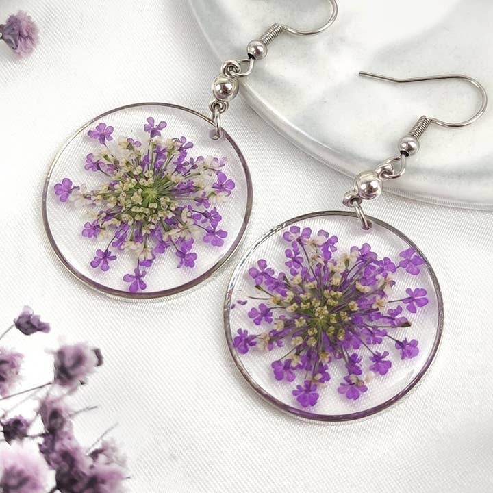 Handgjorda lila torkade blomma örhängen|Mors dag gåva för wholesale av AtsknskRealFlower