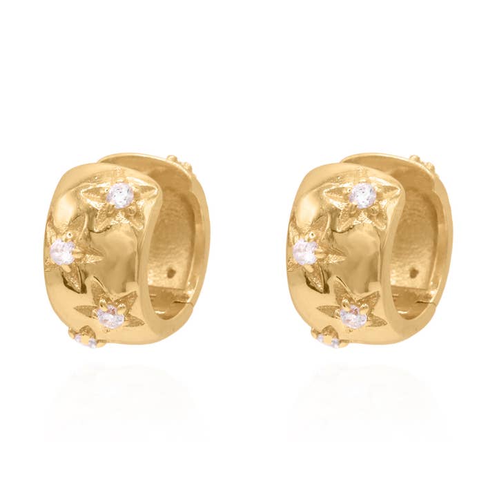 Boucles d'oreilles Thea Chunky Star Huggie | Plaqué or 18K pour la vente par LUNA CHARLES EMRA LTD