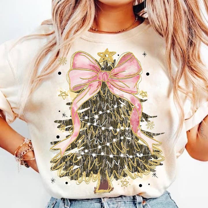 Coquette Glitter julgranströja, Camo Xmas Tee för wholesale av NVC Ecommerce LLC