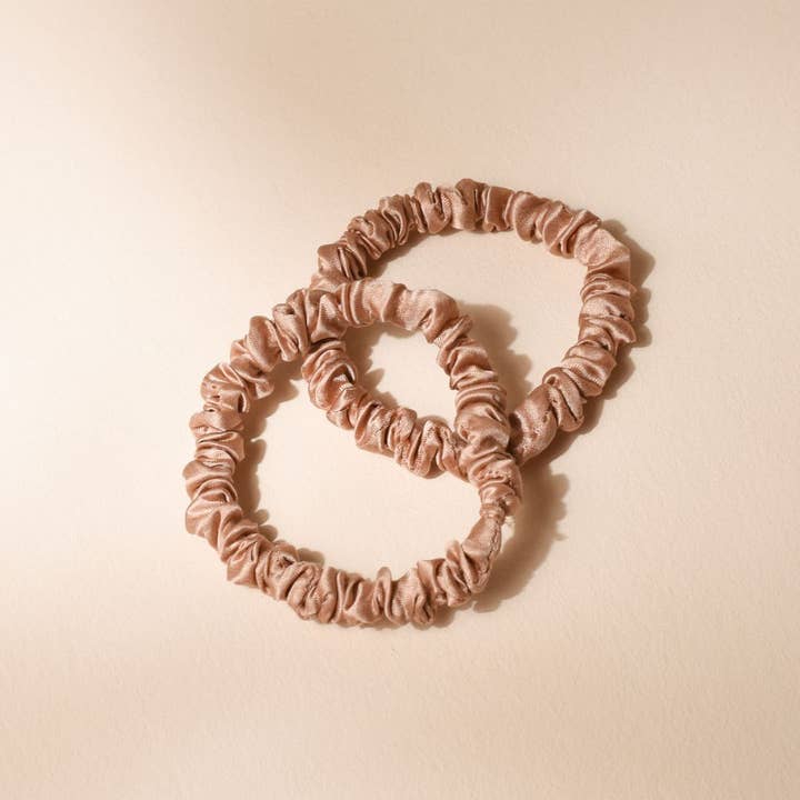 Silk scrunchies x2 for wholesale by Bachca