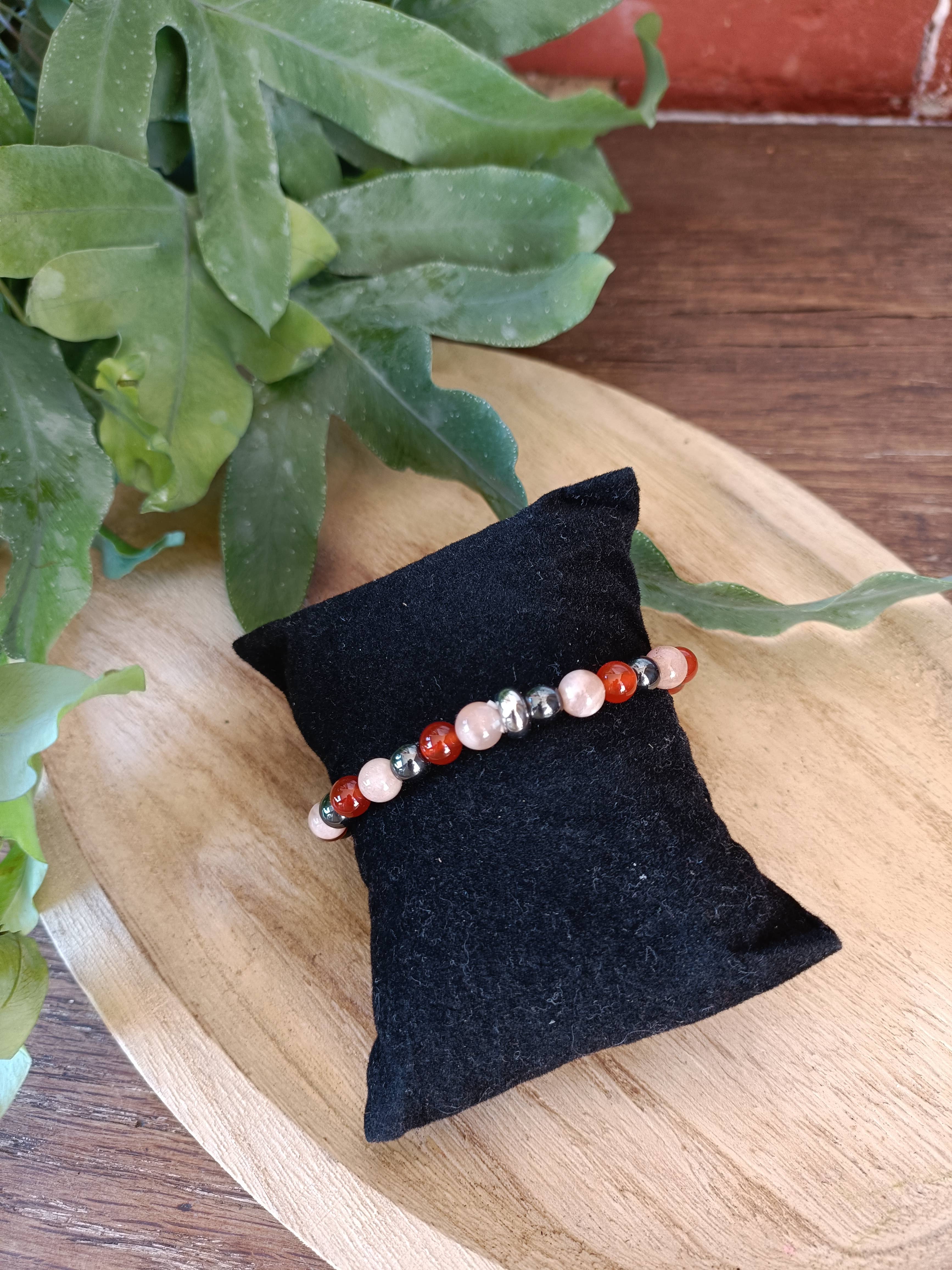 l'alchimie de mailys - Wholesale Beaded Bracelet - Painful period bracelet made of natural stones2