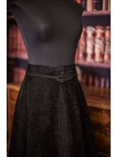 Costurero Real - Wholesale Skirt - Women's - Victorian Velvet Skirt Tapestry Fabric Vintage Skirt black3