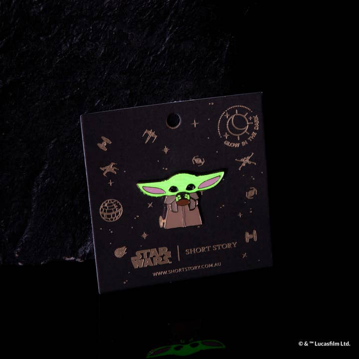 Short Story - Wholesale Lapel pin/button - Star Wars™ Enamel Pin Grogu™1
