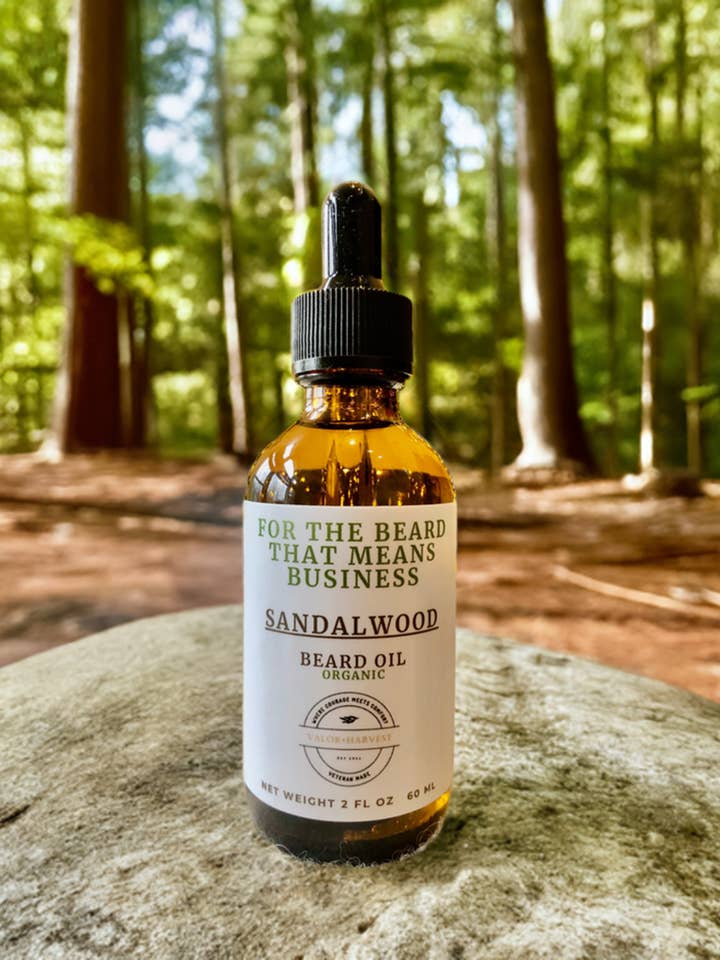 Aceite para barba - 2 oz aroma a sándalo – 100% natural, orgánico, no modificado genéticamente para hombres para venta al por mayor de Valor+Harvest
