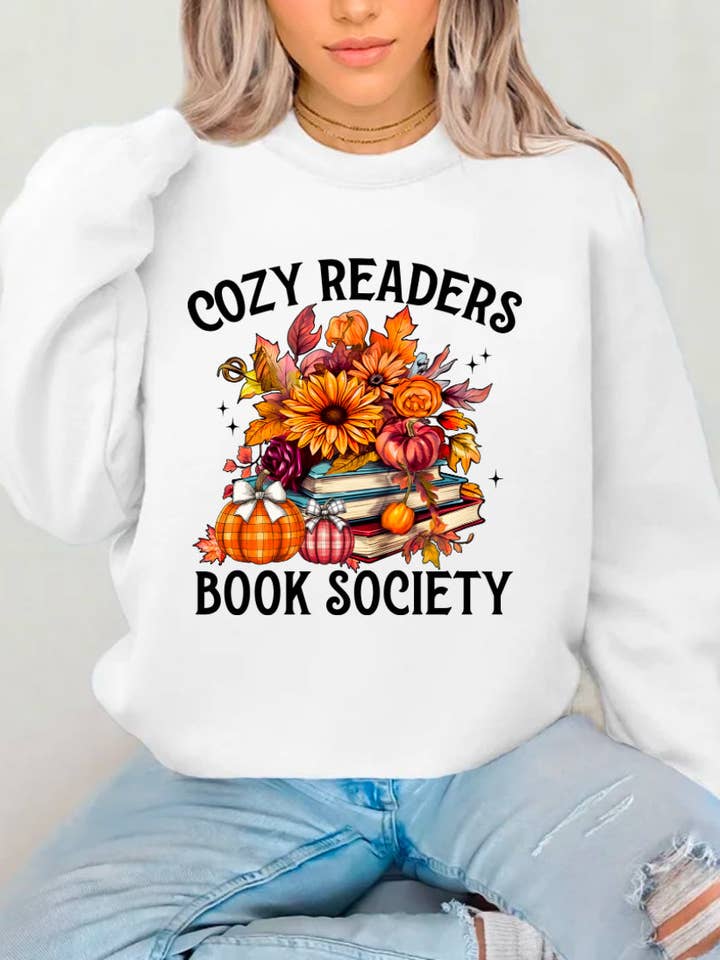 Société de Lecture Cozy Readers Haut Gildan Sublimation pour la vente par NyteSky Apparel