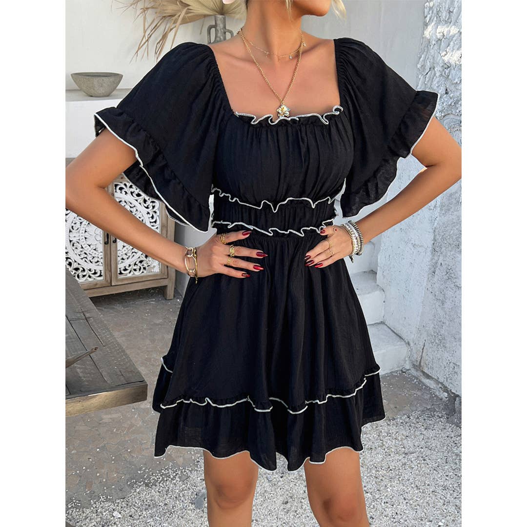 UNISHE - Vendita all'ingrosso Vestito - Donna - Abito a tinta unita con orlo a balze, scollo quadrato e maniche corte DY3340