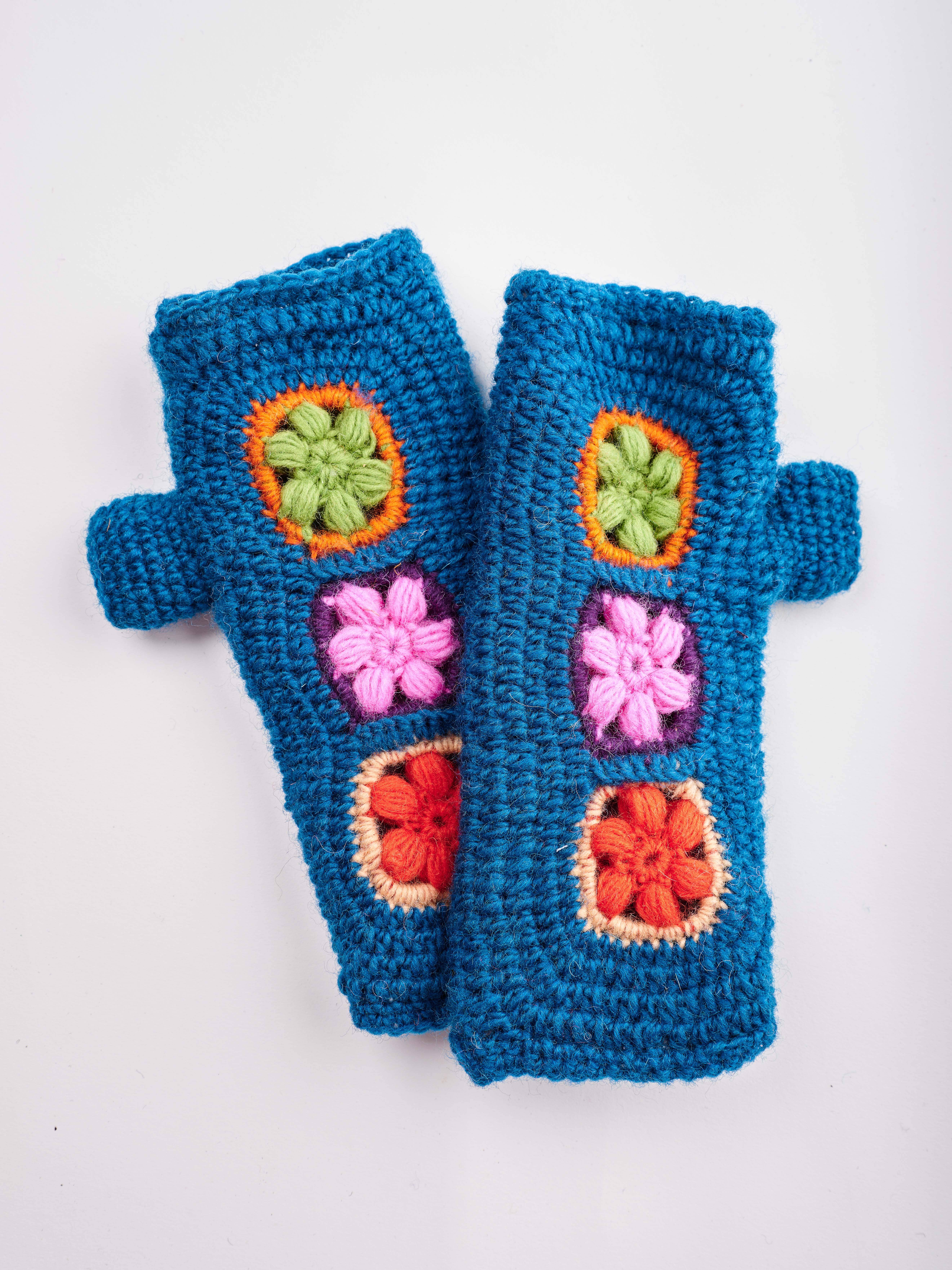 Windhorse Trading Inc – wholesale Mössa - Dam – Virkad Boho mössa & handvärmare & pannband. 601 familj5