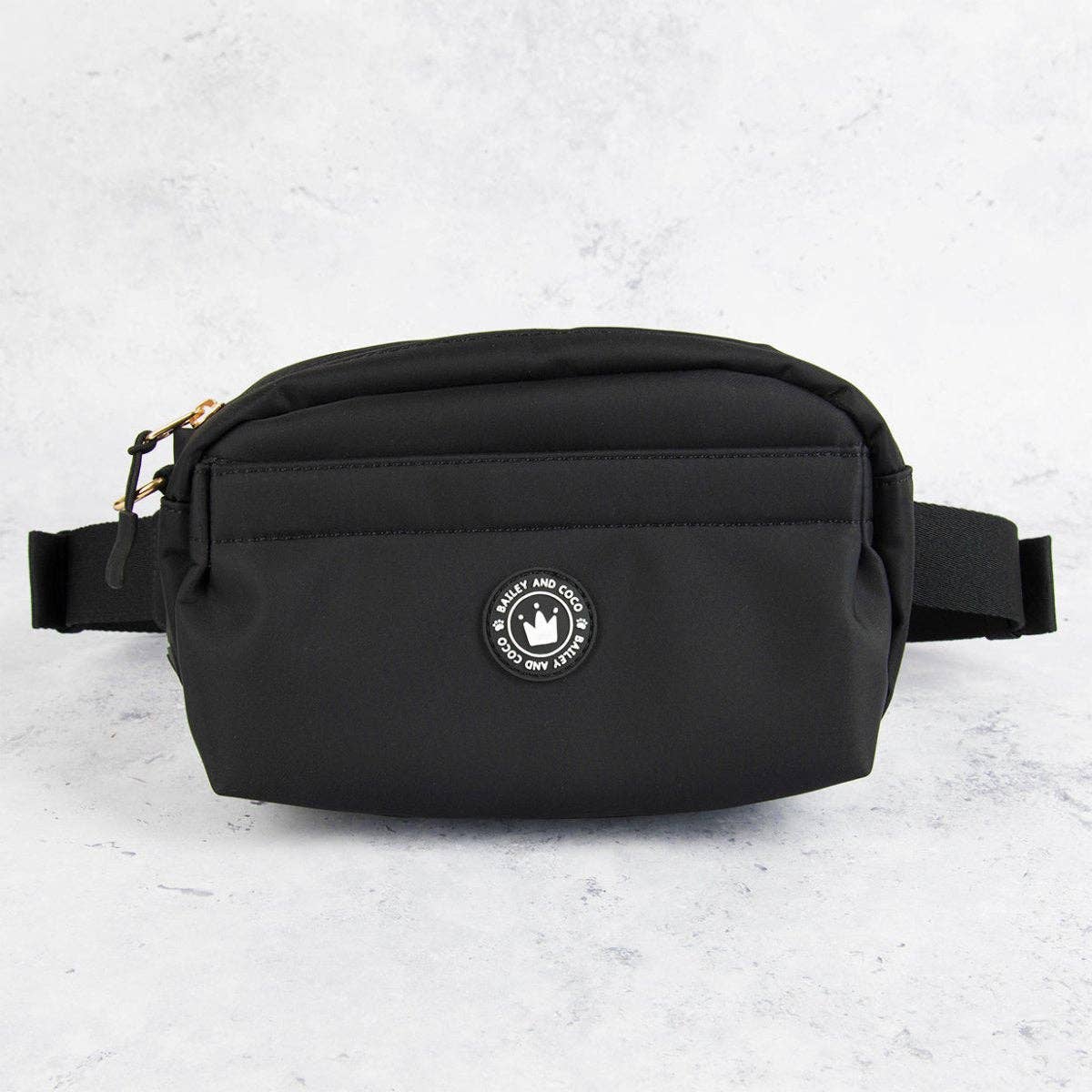 Bailey and Coco – wholesale Pet treat bag – Dog – Magnetic Snap Dog Walking Bum Bag - Black0