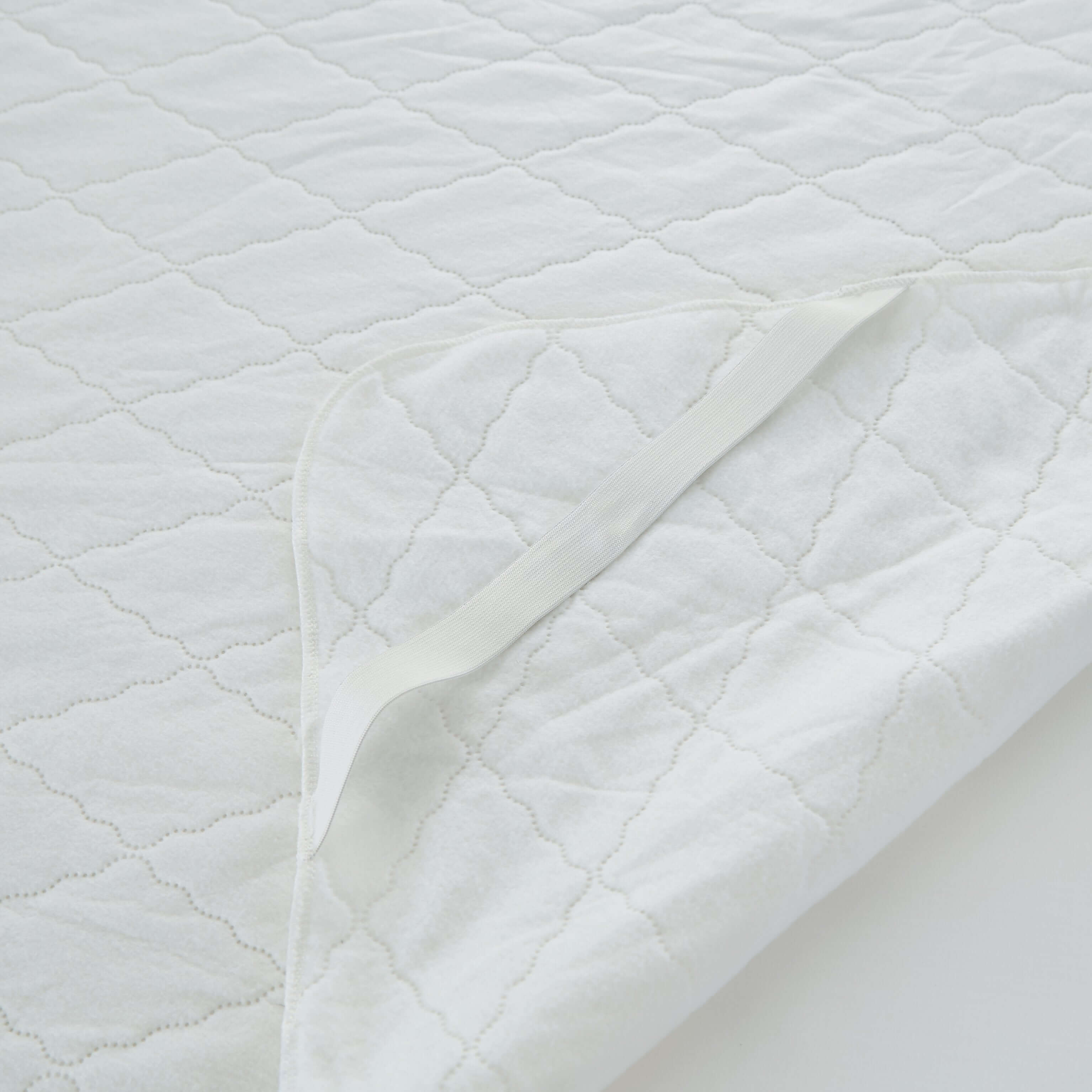 Bargoose Home Textiles - Wholesale Mattress Pad/Protector - Bargoose Quilted Waterproof Mattress Pads - Anchor Band and Fitted Style Available6