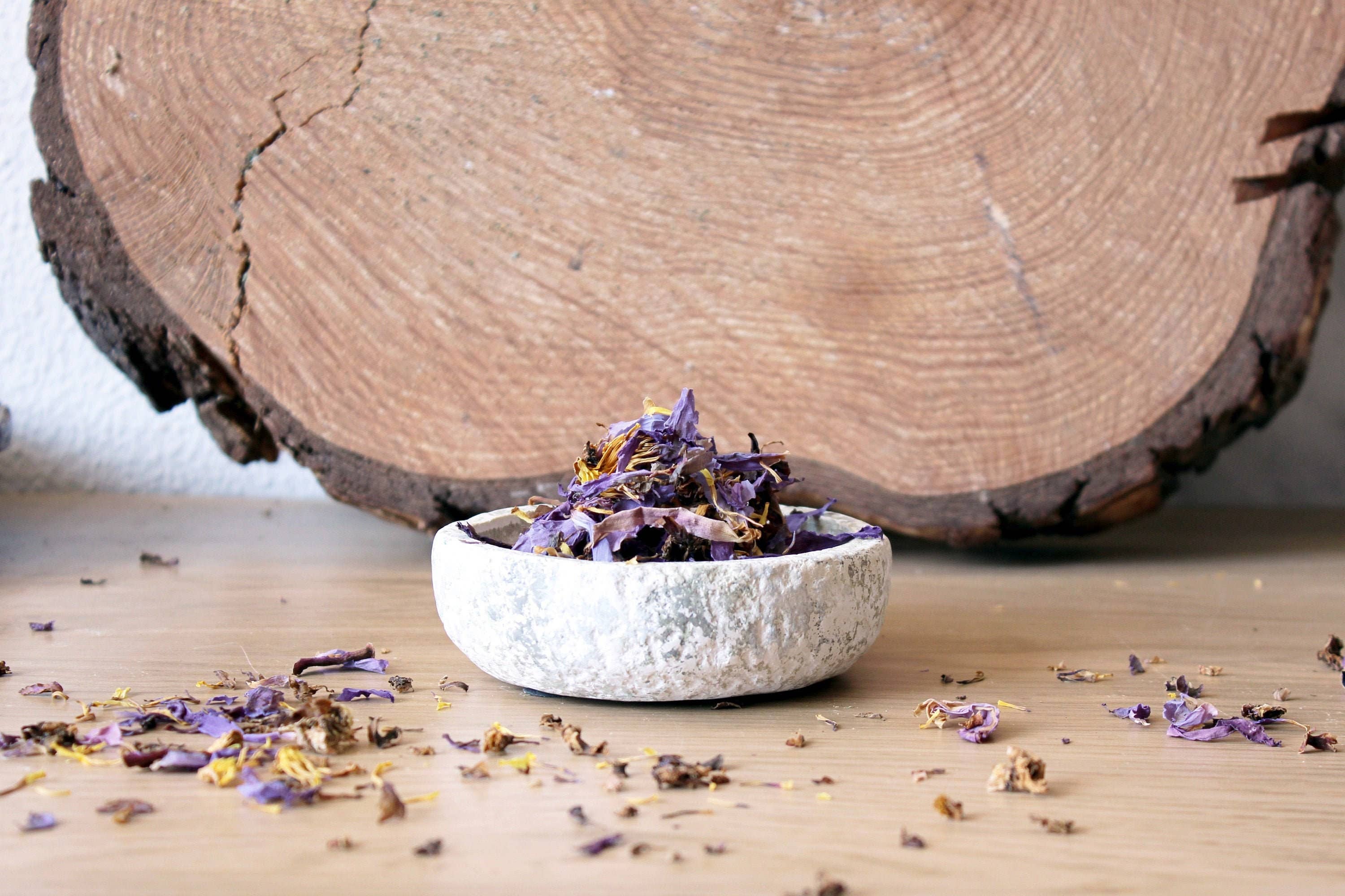 Ayamani Naturals – Großhandel Loser Tee – BLUE LOTUS Nymphaea Caerulea getrocknete Blütenblätter1