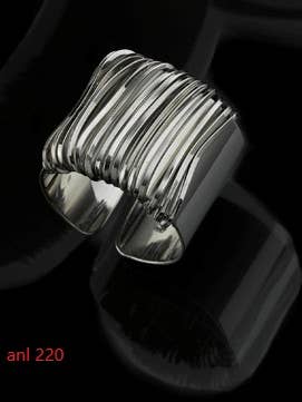 ANELLO BRIKS per la vendita all'ingrosso da parte di Oggidonna