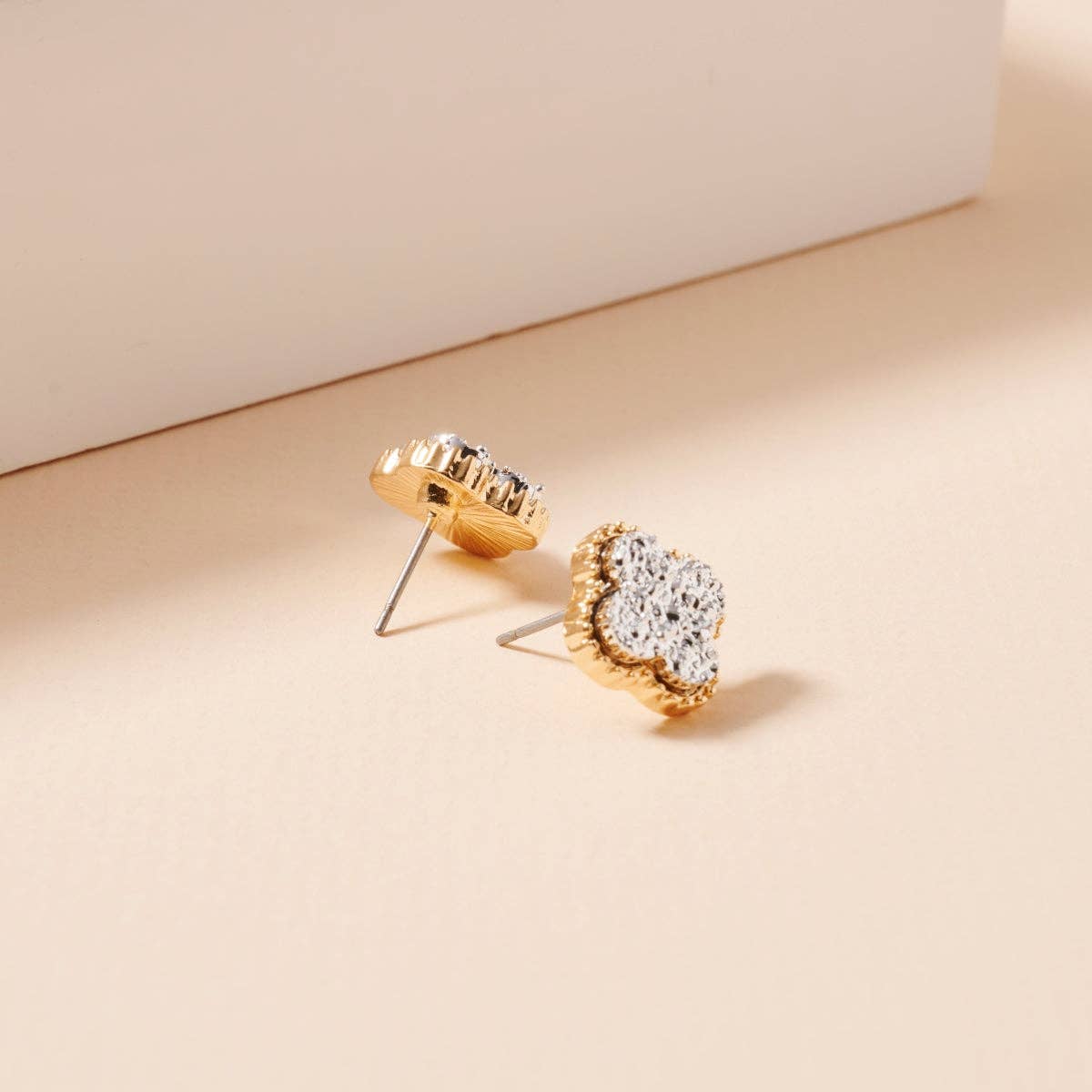 Frem - Wholesale Stud/Post Earrings - Mini Druzy Flower Stud Earrings21