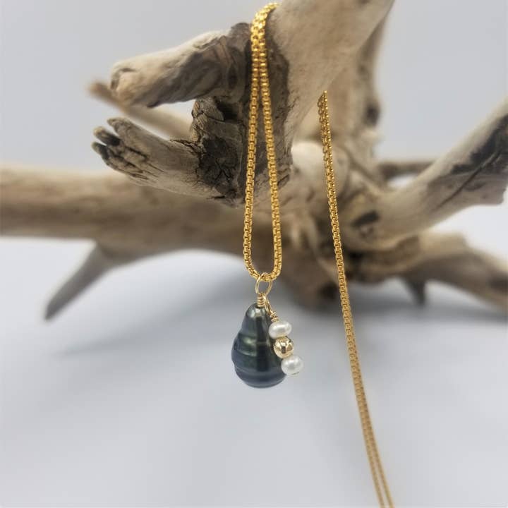 Partial Eclipse Center Bead Necklace for wholesale by Tela Bella Jewelry