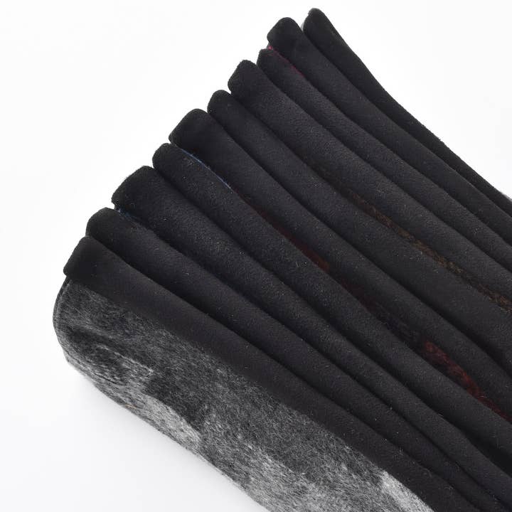 Funkyrel® Atzbranding Limited - Wholesale Gloves - Women's - Gloving - Winter Touchscreen Gloves with Plaid Patterns3