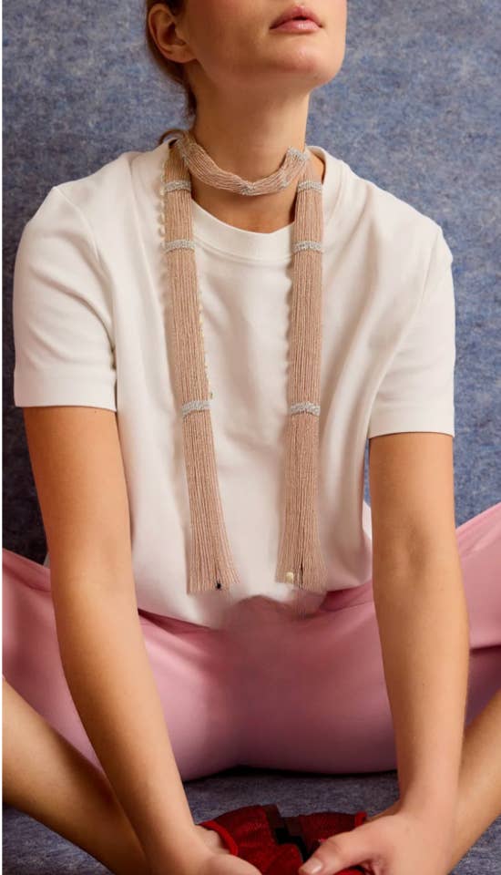 HoopLa – Großhandel Schal – Damen – Redaktioneller Schal Fransen Halskette-Zweifarbig-100% recycelter Stahl