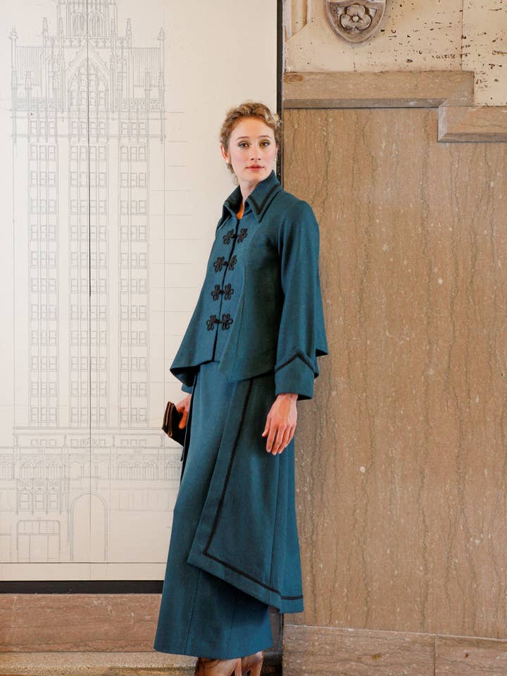 268 Metropolitan Suit - Sewing Pattern for wholesale by Folkwear