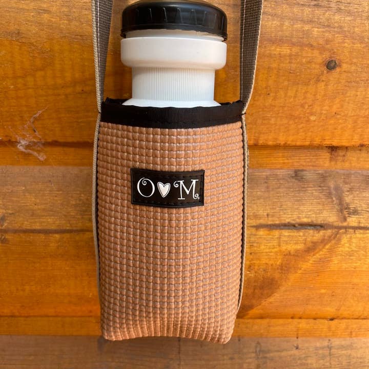 OlovesM.com - Wholesale Bottle Rack/Holder - Water Bottle Holder-Mesh Pocket10