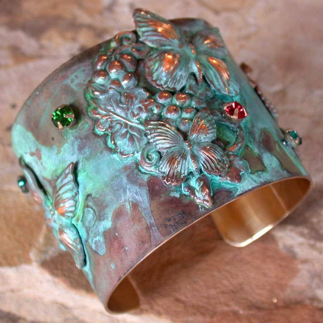 BUP327cf pour la vente par Elaine Coyne Galleries