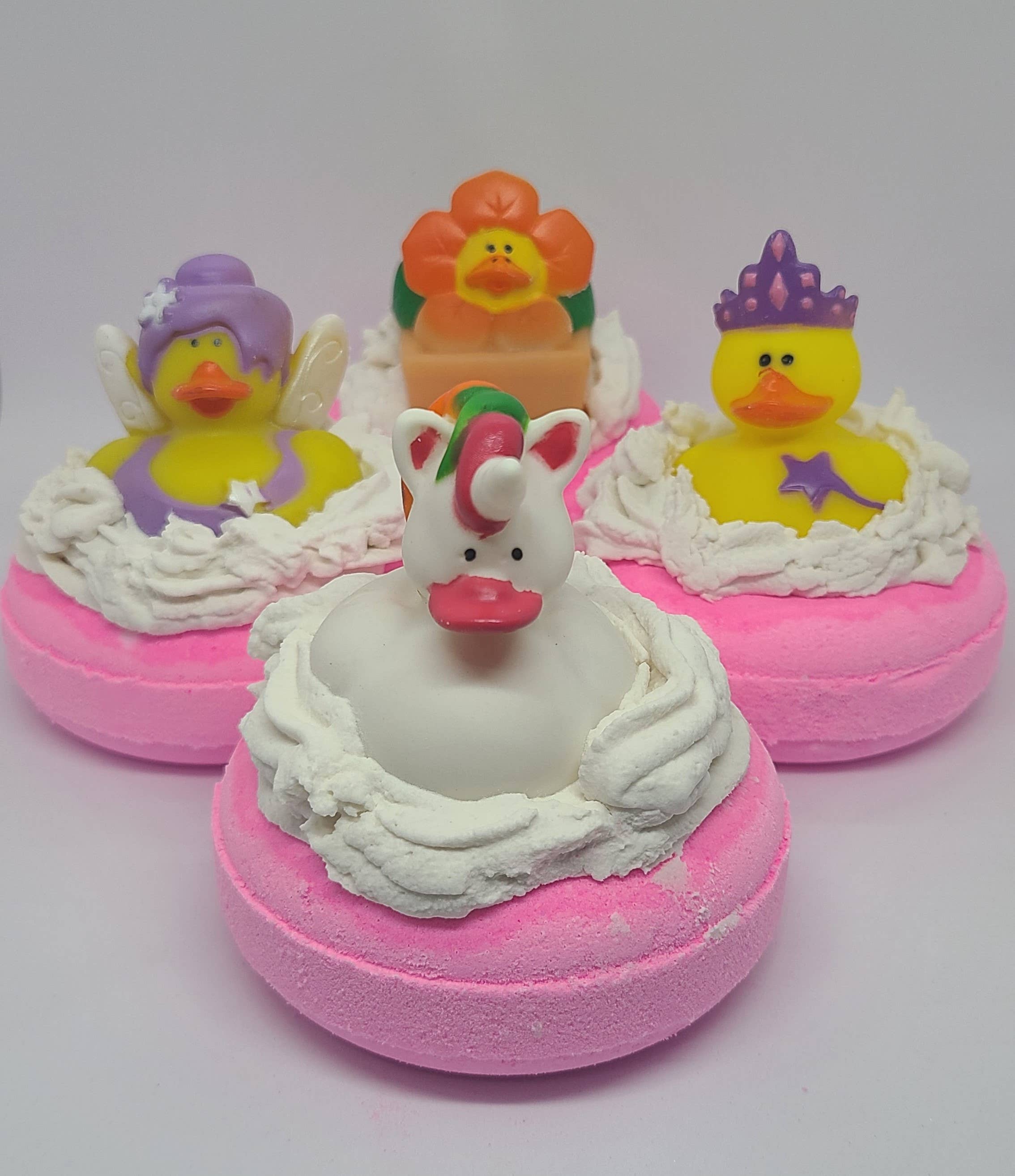 Sassy Bubbles - Wholesale Bath Bomb/Fizz - Inner Tube Float, Bubble Frosting Bath Bombs2