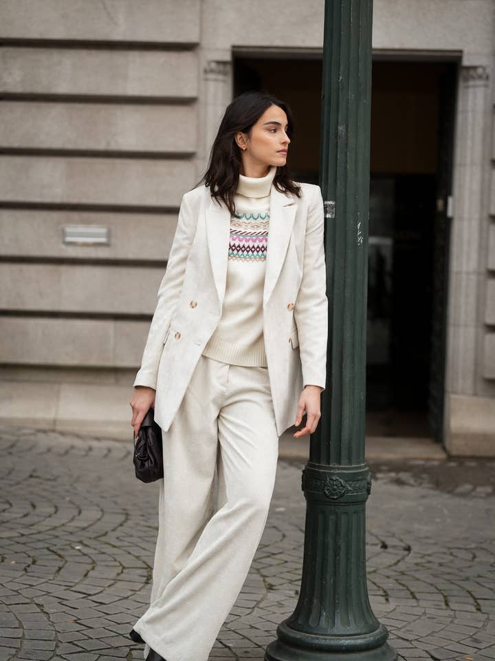 GUIMANOS - Wholesale Broek - Dames - Beige ribfluwelen broek1