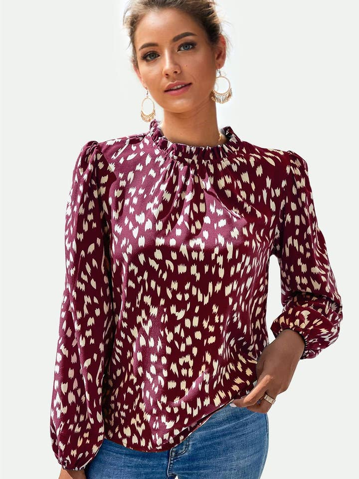 Top met ruches en hoge hals en dierenprint in wijn voor wholesale door FS Collection (Germany)