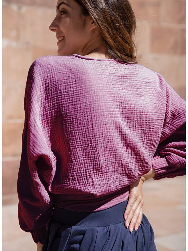 dry rose BATWING SLEEVES TOP (Copy) for wholesale on Faire2