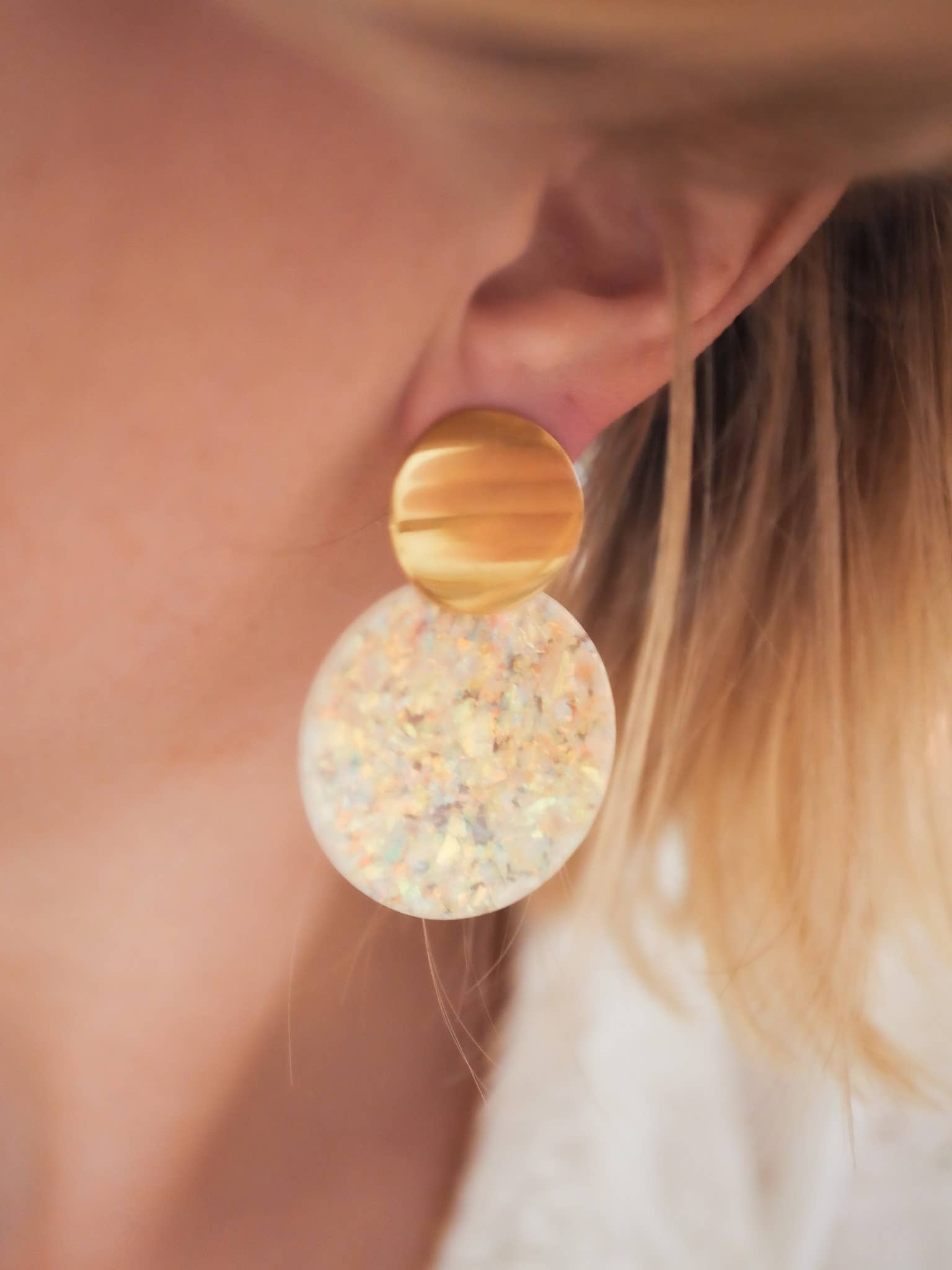 Azeria Création - Venta al por mayor Pendientes colgantes - Pendientes Pia con gancho de acero inoxidable y hebilla de acetato2