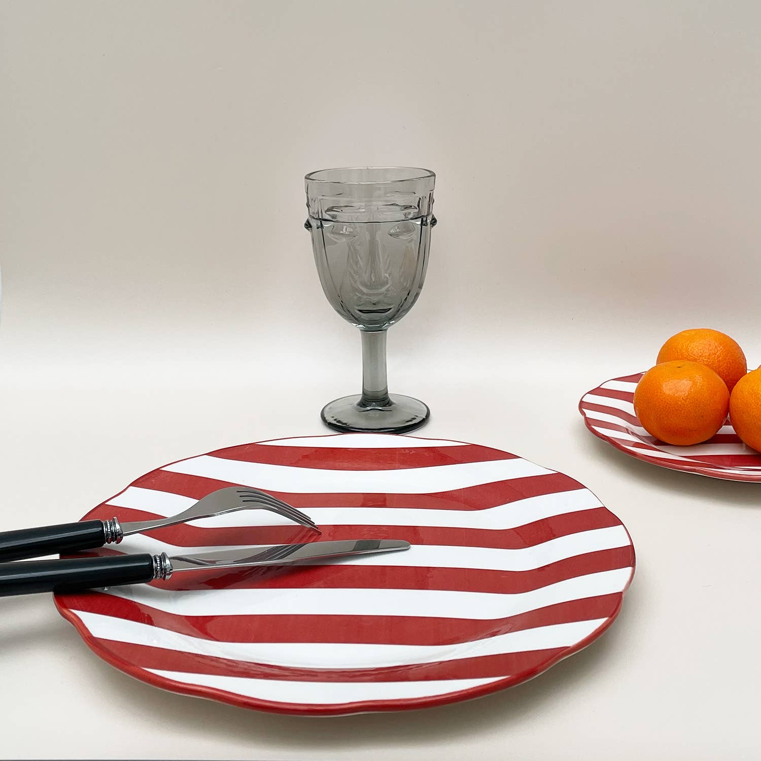 Opjet Paris - Wholesale Dinner Plate - Set of 4 red trattoria dinner plates D26.7cm1