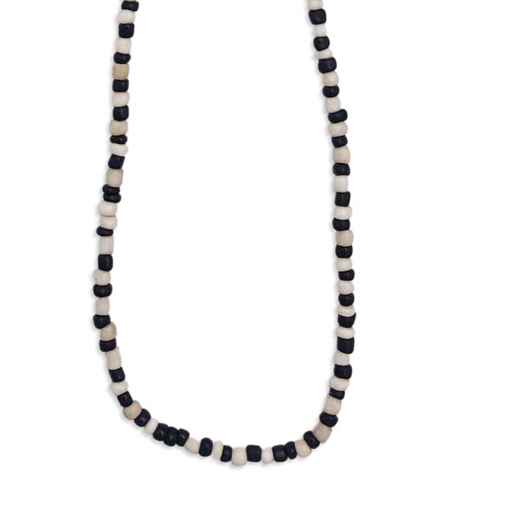Herre sort og hvid afrikanske perle halskæde for engroshandel hos Fierce and Free Jewelry