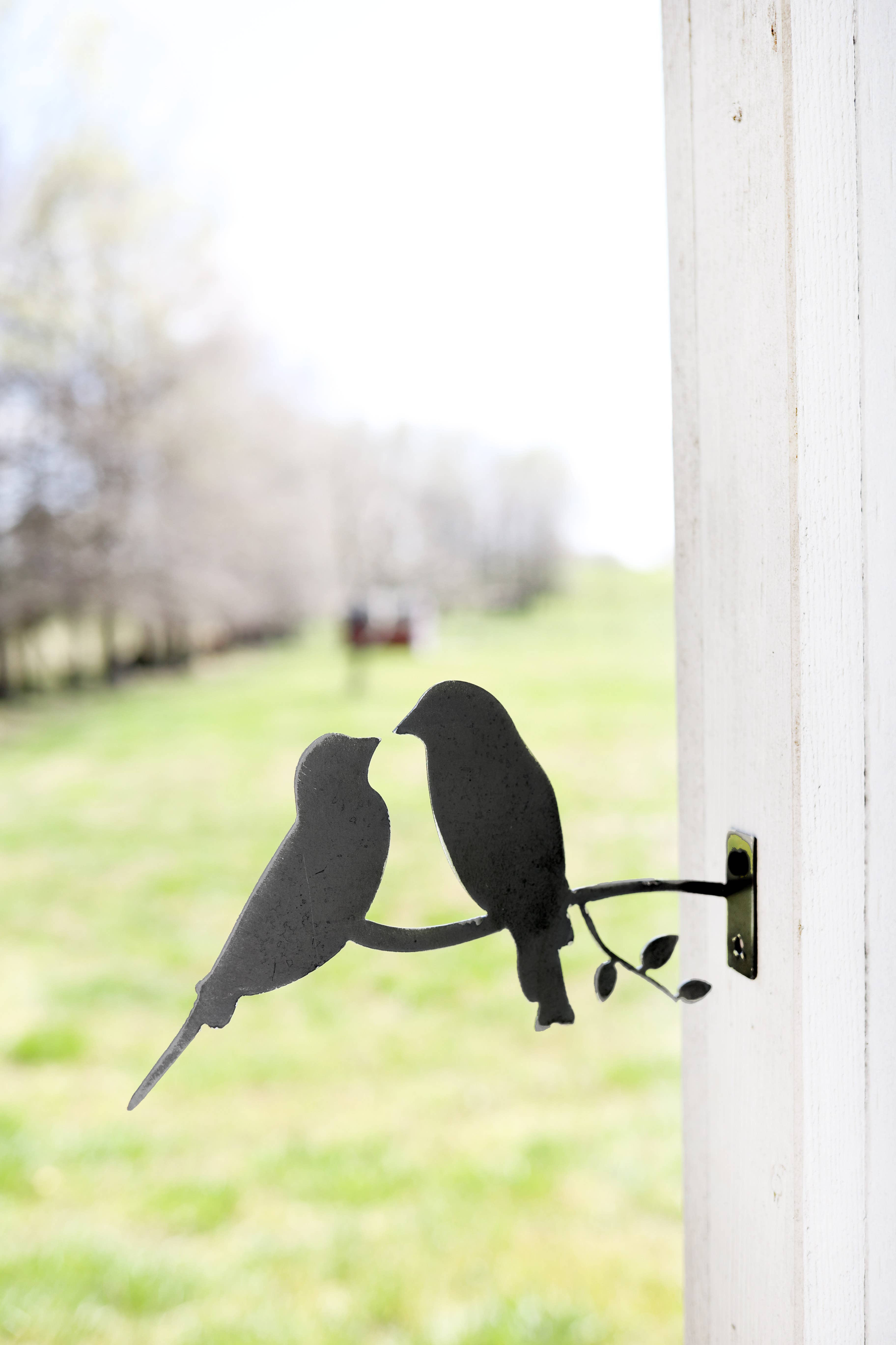 Highland Ridge  |  Handmade Home Decor - Wholesale Outdoor Ornament/Decor - Metal Bird Statue - Love Birds Statue3