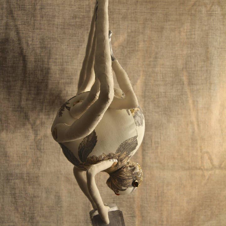 Brownstone Playhouse - Wholesale Stuffed/Plush Toy - Kids & Baby - Lady Long-Legs2