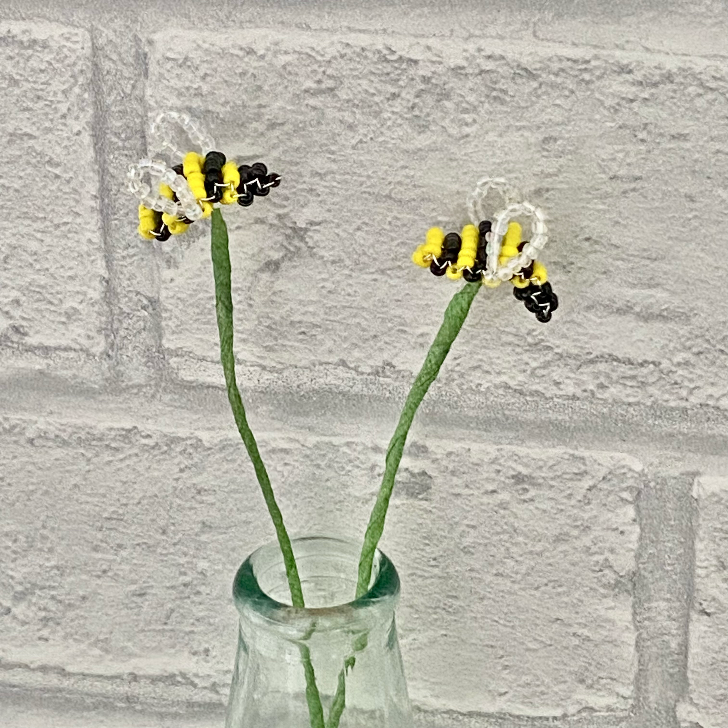 The Beaded Garden – wholesale DIY craft kit – Bees Bead Craft Kit -A creative gift idea. 3