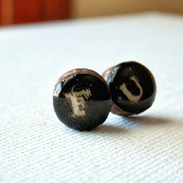 Goujons poinçonnés FU pour la vente par Holey Moley Accessories