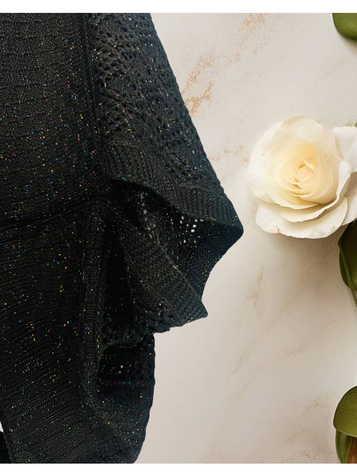 JC Sunny Fashion - Wholesale Cardigan - Women's - Knitted Hollow-Out Cardigan with Metallic Thread Accents3