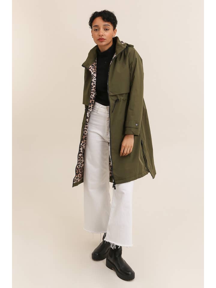 Attrait Paris - Wholesale Windbreaker - Women's - Leopard lined waterproof long jacket