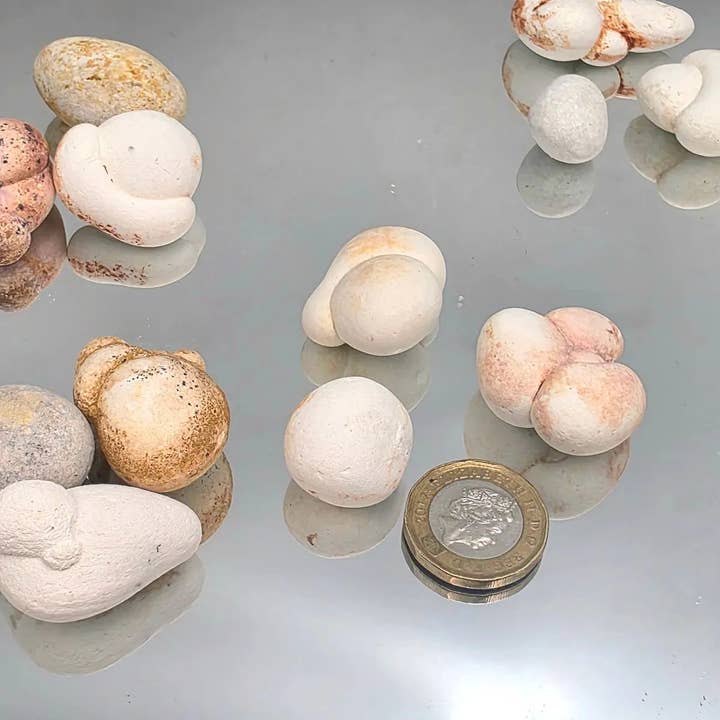 Distinction Crystals – wholesale Spiritual stone/crystal – Small Menalite Goddess Stone Crystal Tumblestone X33