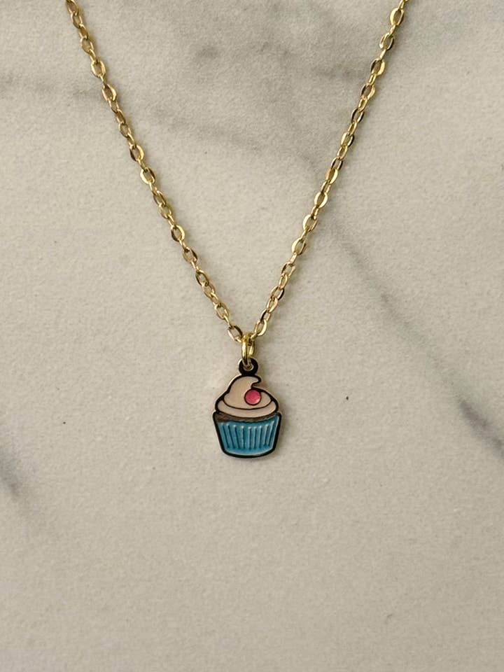 Kids Mini Cupcake Necklace for wholesale by Cassette Barcelona
