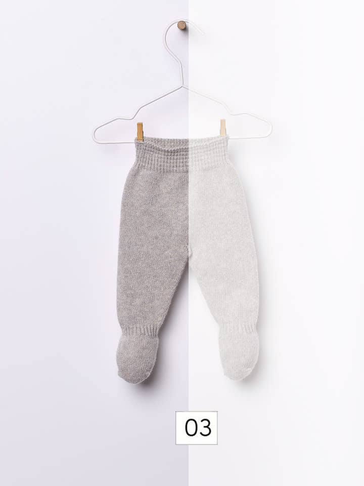 Wedoble: sustainable children's fashion – wholesale Trousers – Baby – Trousers with feet knitted in merino wool | SNOWFLAKE2