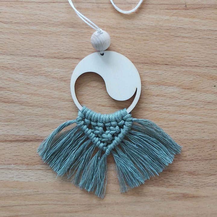 Familienmomente - Wholesale DIY Craft Kit - DIY Set Macrame Aroma Pendant Yin & Yang7