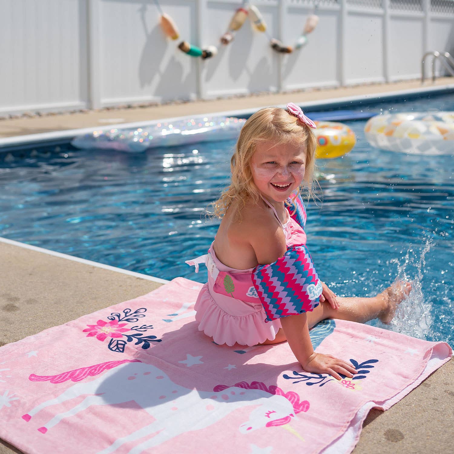 Wildkin - Wholesale Beach Towel - Magical Unicorns Cotton Beach Towel4