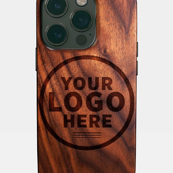 Personalisierte iPhone 14 Pro Hülle - Individuell monogrammierte, holzgeschnitzte MagSafe iPhone 14 Pro Abdeckung für den Großhandel von Engraved In Nature