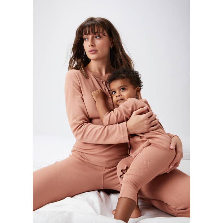 HARPER | vêtements d'intérieur Canyon pour femme pour la vente par Bow and Bo