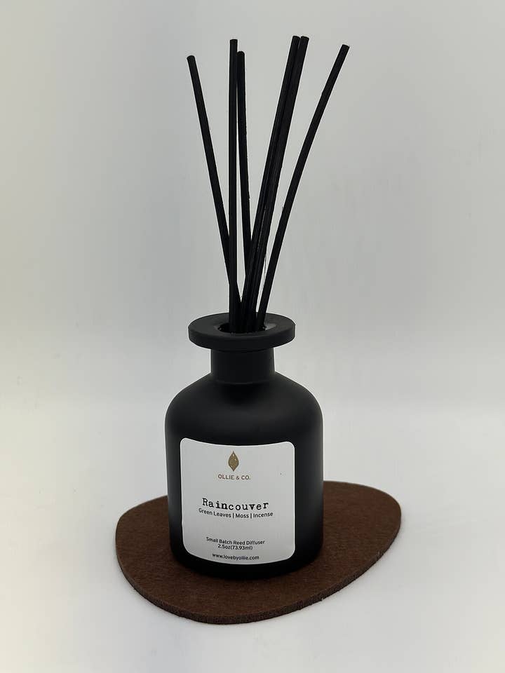 Raincouver 2,5 oz rietverspreider voor wholesale door Ollie & Co. | Unique Home Fragrance